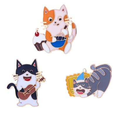 China Cute Cartoon Fashion and Creative Small Cat Metal Badge Playing Guitar Black Cat Brooch Collar Pin Scarf Button Gift for Kids for sale