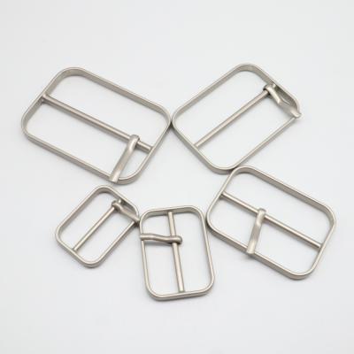 China Wholesale Custom High Quality Empty Hook Pin Buckle For Belt Textured Triple Buckle Metal for sale