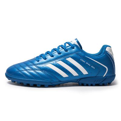 China Soccer shoes Men's football shoes youth training student foot boots sports soccer shoes for sale