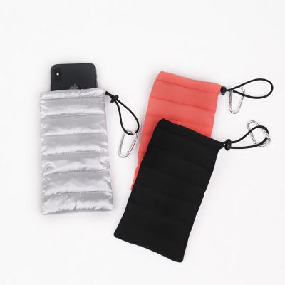 China Thermal Phone Case Insulated Weatherproof Phone Pouch for sale