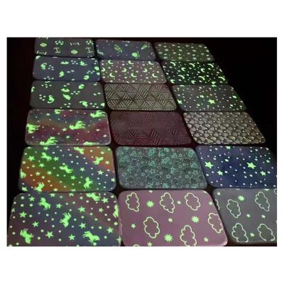 China Anti Pill Flannel Coral Fleece Plush Minky Luminous Fabric Glow in the Dark Fleece Fabric Glow in the Dark Spandex Fabric for sale