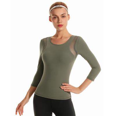 China Breathable Professional Yoga Tops With Hats Various Color Yoga Training Tops Fashion Yoga Clothes for sale