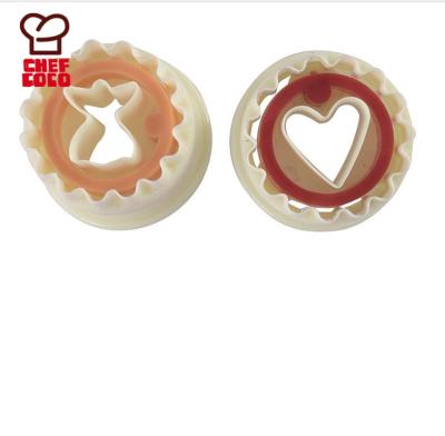 China 2pcs Heart and Sustainable Children Shape Cutter for Filling Cookies for sale