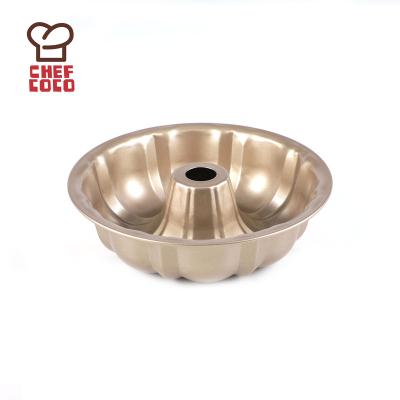 China Sustainable Non-Stick Coating Fluted Tube Cake Pan Carbon Steel Pumpkin Halloween Tube Baking Tray Bundt Pan for sale