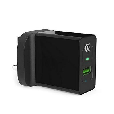 China Mobile Phone QC3.0 18W fast charging mobile phone charger single port USB British standard fast charging mobile phone charger wall charger for sale