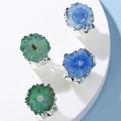 China Fashionable Wholesale Colorful Women Party Gift Natural Druzy Stone Ring for sale