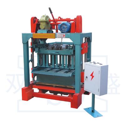 China Construction worksÂ   Factory small automatic cement QT4-30 brick machine for sale, factory direct sales, price concessions. for sale