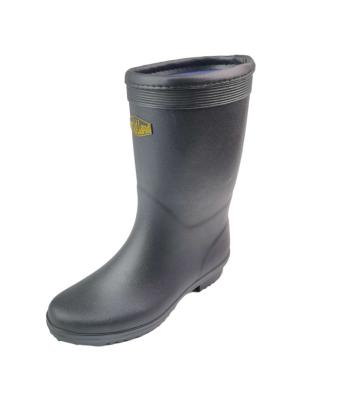 China Waterproof Special Hot Selling Matte Rubber Protective Rain Boots for sale