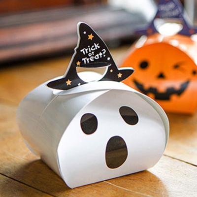 China Handmade Halloween Treat Boxes Haunted House Cardboard Gable Boxes For School Classroom Gift Supplies Spider Pumpkin Candy Cookie for sale