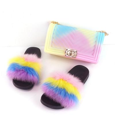 China 2021 New Customizable High Quality Fashion Woman Handbag Plush Logo Slipper Set for sale