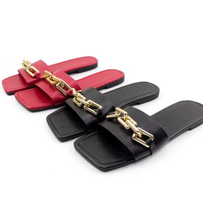 China Fashion Trend Style Chain New Slides Elegant Lady PU Flat Slides Women Sandals 2021 Summer Sandals for sale