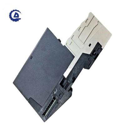 China SIMATIC S7-300 PLC Analog Output Module 6ES7332-5HD01-0AB0 6ES7332-5HD01-0AB0 for sale