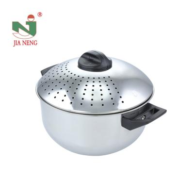 China Stocked High Quality Cheap Kitchen Equipment With A Filter For Filtering Water Cookware Pasta Pot for sale