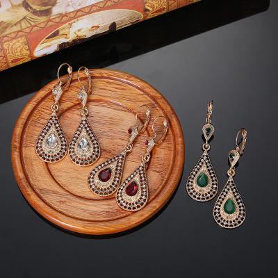 China CLASSIC Luxury Gold Plated Crystals Earrings Vintage Style Ethnic Drop Earrings For Women for sale