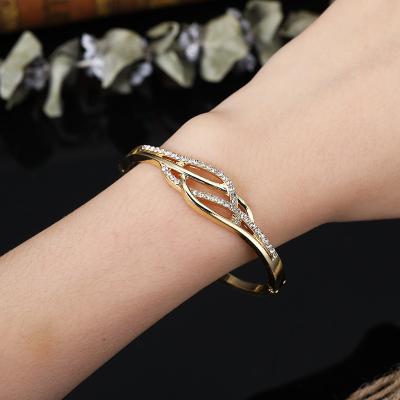 China Luxury Vintage Fashion Women Gold Plated Bangle Vintage Alloy Rhinestone Crystal Bangle for sale