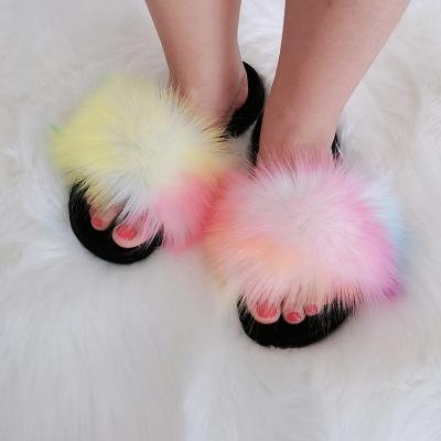 China Custom Designer Furry House Slides Slippers 2021 Fashion Trend Women Slides Fur Slippers Fur Slides Women's Sandals for sale