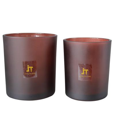 China Gift & Craft Hot sale frosted amber glass candle jars with wooden lids 8oz for sale