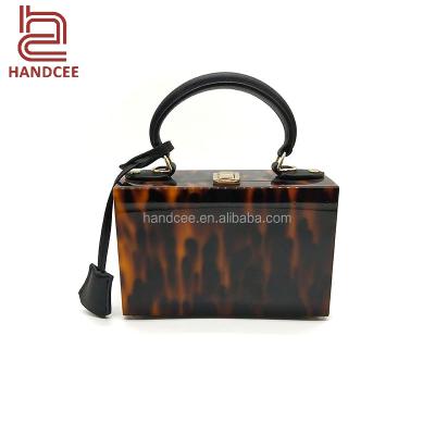 China Custom High End Acrylic Dinner Women Clutches Evening Clutches Clutch Bag for sale