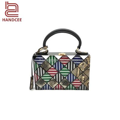 China WBC-B031 Acrylics Customize Party High End Grab Acrylic Purse Luxury Women Equalizing Acrylic Clutch Bag for sale