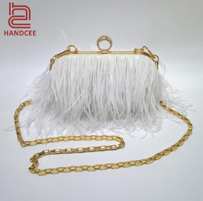 China Customization High Quality Fluff Plush Daily Used Chain Women Grab Wedding Party Purse Clutches Evening Clutch Bags for sale