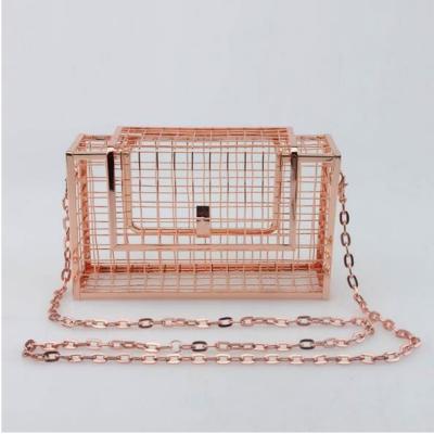 China Birdcage Handmade Evening Purse Clutch Metal Fashion Gold Frame Supplies Clutch Frame Metal Purse Plates Logo Chain Metal Clutch Bag for sale