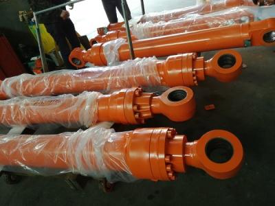 China ZX350 arm hydraulic cylinder Hitachi cylinder excavator parts zx210-B5 earthmoving cylinders en venta