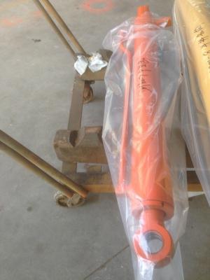 China DH60-7  arm hydraulic cylinder rod Doosan excavator spare parts heavy equipment hydraulic cylinders parts for sale