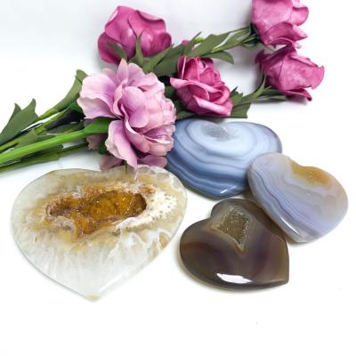 China Natural China Brazil Agate Love Heart Geode Crystal Gifts For Sale for sale