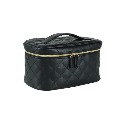 China Luxury Cosmetic Bag Black Make Up Storage Organizer Cosmetic Bag Makeup Bag Case for sale