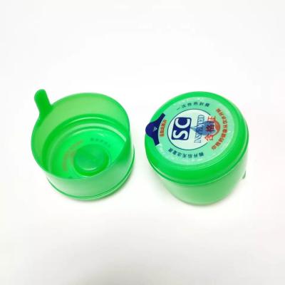 Cina 5 Gallon Non Spill Bottle Caps Removable Label Type With Rubber Liner in vendita