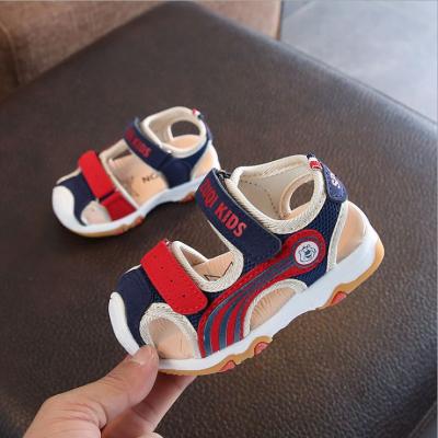 China Children's breathable sandals fashion boys and girls summer beach non-slip sandals multi-color wear-resistant shoes for sale