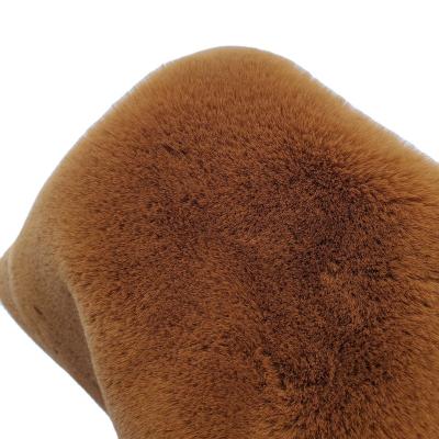 China Winter Tear-Resistant Microfiber Fabric Rabbit Faux Fur In Changshu for sale