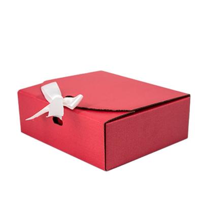 China Paper Gift Box High Quality Cardboard Paper Wedding Gift Box Packaging Ever With Ribbon Folding Paper Box for sale