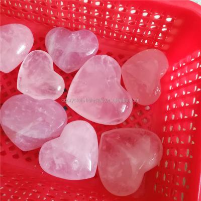 China Natural China Hot Selling All Kinds Quartz Stone Decorative Crystal Heart for sale