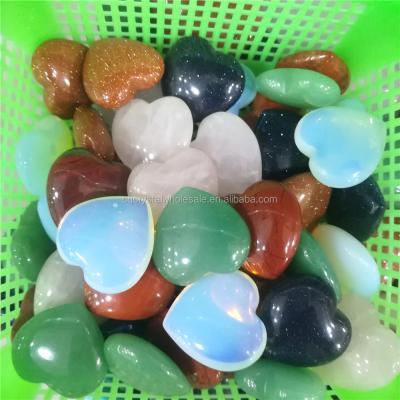 China China Natural Polished All Kinds Quartz Stone Crystal Heart For Decoration for sale