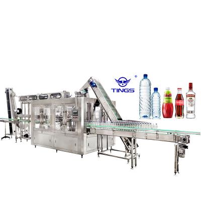 China Automatic mineral water filling line water bottle blowing filling capping machine complete production line en venta