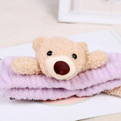 China ROMANTI Popular Cute Wash Face Bear Headband Cartoon Girls Headbands Flannel Headband for sale