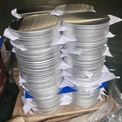 China ASTM-de Schijfblad 1050 van het Cirkelaluminium Molen 1060 1100 beëindigt dik 0.5mm 1mm 1.2mm voor Braadpannen Te koop