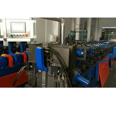 China Hotels Building Material Roof Drainage Downspout Steel Pipe Roll Forming Machine for sale