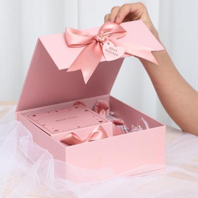 China Recycled Materials Factory Direct Large Boxes Like Magnetic Closure Cardboard Gift Box for sale