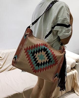 China Wholesale Bohemian Fashion Vintage Women Canvas Bag Monogram Travel Tote Bag With Tassel for sale