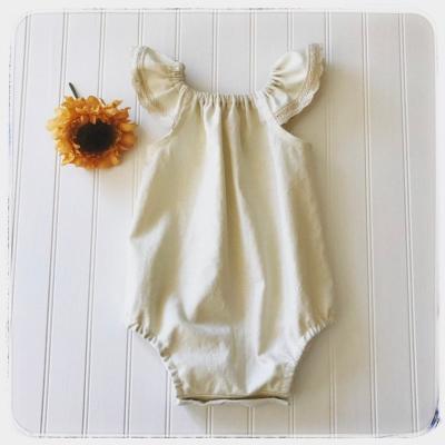 China Substantial Eco-friendly Washable Breathable Summer Cotton and Linen Flying Sleeves Lace Summer Romper Newborn Baby Girl Rompers for sale