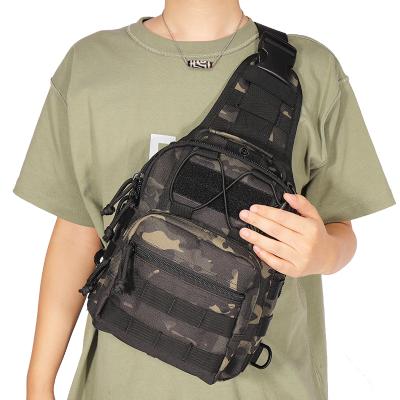 China Outdoor Activity Wholesale Bolso Bandolera Shoulder Strap Multifunctional Adjustable Camouflage Military Tactical Cross - Body Chest Bag For Men à venda