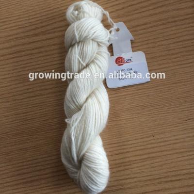 China Wholesale 100% raw Anti-bacteria yarn softness cashmere skein yarn for shawl scraft sweater for sale