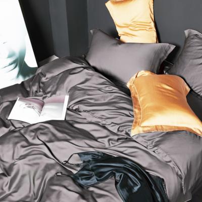 China Anti-Static Silk Bedding Sets 100% Jacquard Silk Luxury Satin Hotel Bedding Sets for sale