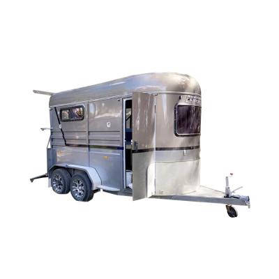 China Picking up china customized high quality vented full size horse trailer with windows for sale