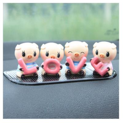 China 4pcs set resin lovely pig wedding promotion gift souvenir for sale