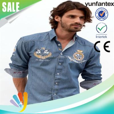 China High quality anti-pilling men's light blue denim shirt for sale