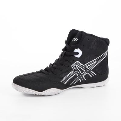 China 2020 Light Boxing Shoes Durable Breathable Freestyle Sports Wrestling Training Shoes for sale