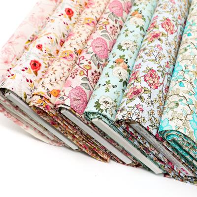 China Retro Stock Pastoral Design Floral Rose Fabric Flower Shrink-Resistant Printed Fabric Woven Pure Organic Cotton Quilting Fabric for sale